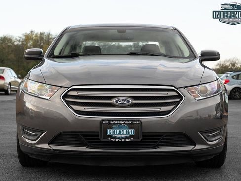 Used 2013 Ford Taurus SEL image 6