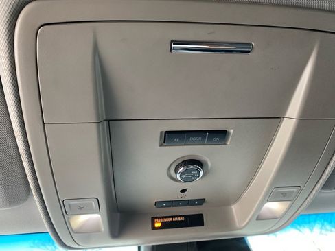 Used 2016 GMC Yukon SLE w/ Convenience Package image 16