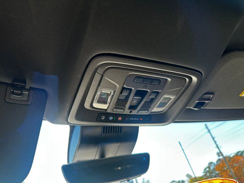 Used 2024 Chevrolet Silverado 3500 LTZ image 78