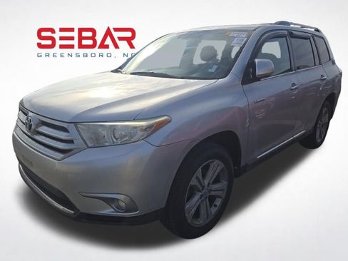 Used 2012 Toyota Highlander Limited w/ Tow Pkg AWD/4WD image 1