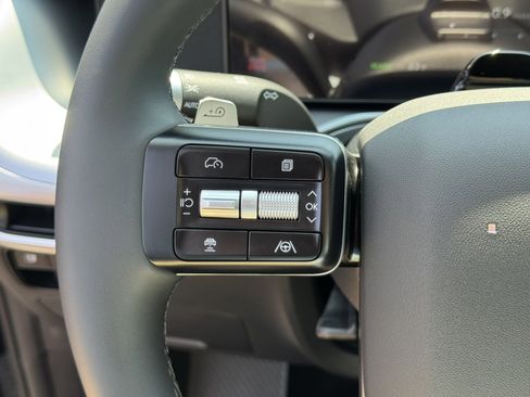 New 2026 Hyundai Ioniq 9 SEL AWD/4WD image 17