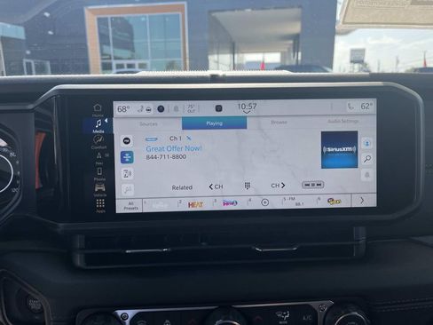 New 2025 Jeep Gladiator Rubicon image 23