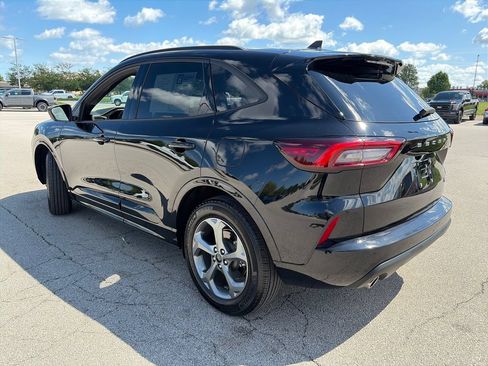 Used 2023 Ford Escape ST-Line AWD/4WD image 5