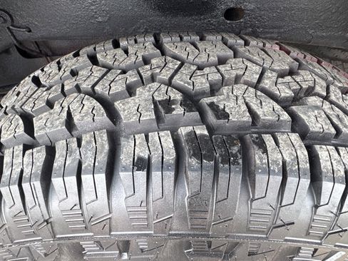 Used 2012 GMC Sierra 1500 W/T image 11