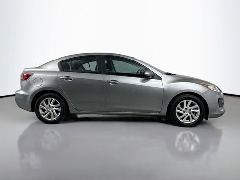 Used 2012 MAZDA MAZDA3 i Grand Touring w/ Tech Pkg image 4