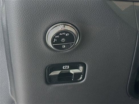 New 2026 Mercedes-Benz GLC 43 AMG GLC 43 AMG image 10