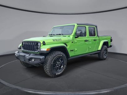 Used 2025 Jeep Gladiator Sport