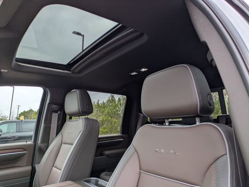 Used 2026 GMC Sierra 2500 Denali w/ Denali Reserve Package image 25