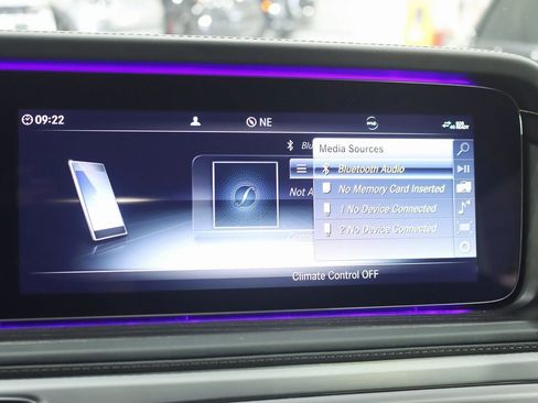 Used 2024 Mercedes-Benz G 550 image 23