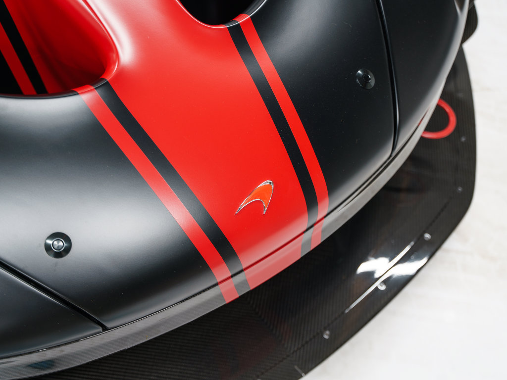 Used 2015 McLaren P1 RWD image 28