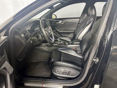 Used 2023 Audi S4 Premium Plus w/ Premium Plus Package image 11