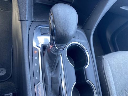 Used 2024 Chevrolet Equinox LT image 33