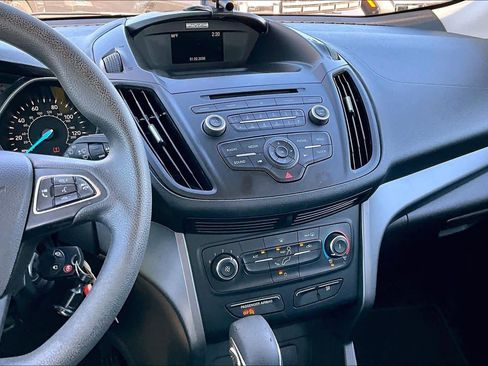 Used 2017 Ford Escape S image 6
