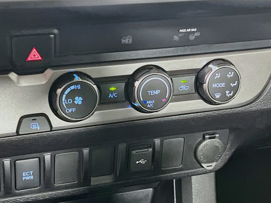 Used 2023 Toyota Tacoma SR w/ SR Convenience Package RWD image 22