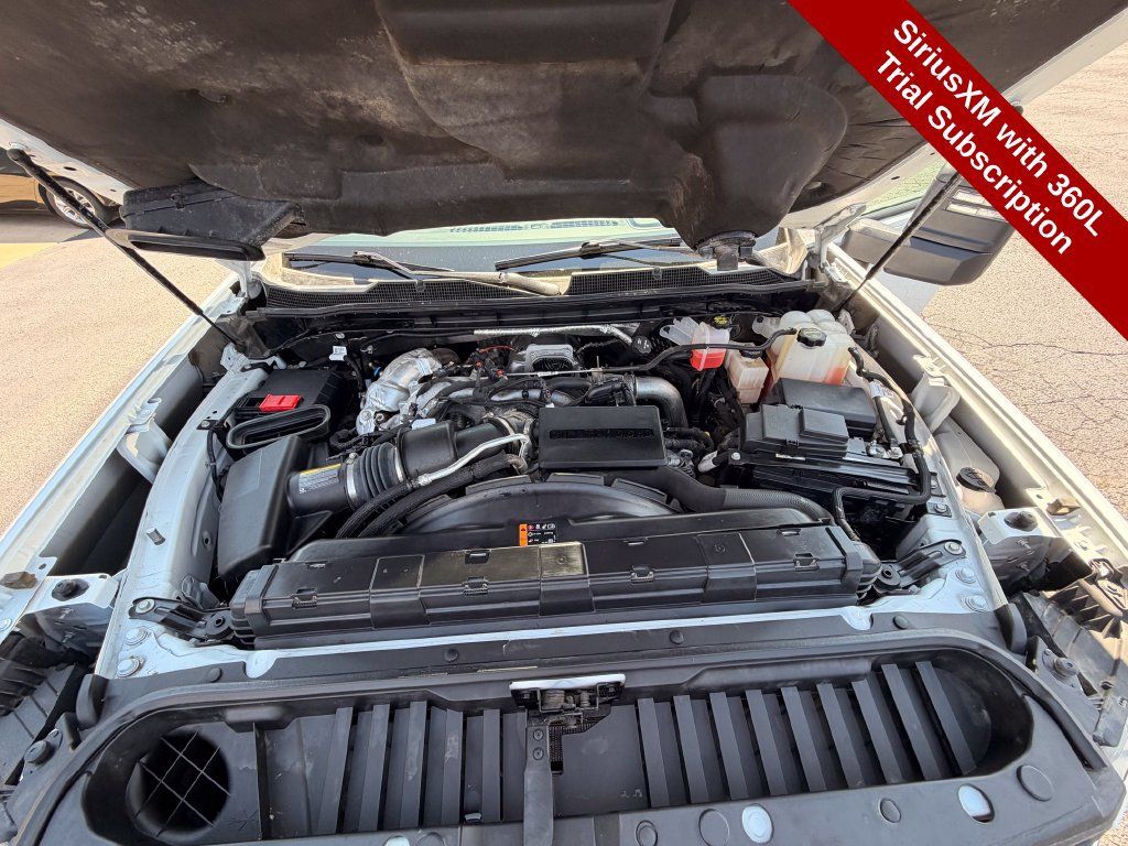 Used 2025 Chevrolet Silverado 2500 LT AWD/4WD image 36