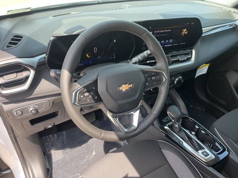 New 2026 Chevrolet TrailBlazer LT w/ LT Cold Weather Package image 18