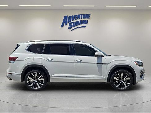 Used 2025 Volkswagen Atlas SEL Premium R-Line AWD/4WD image 7