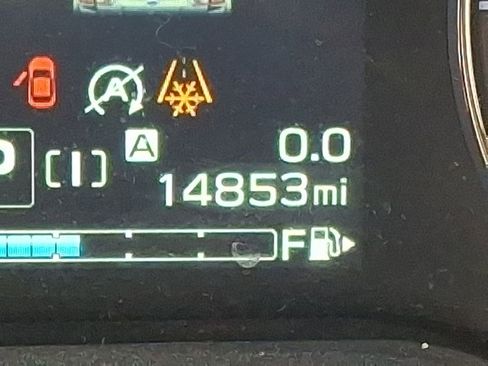 Used 2023 Subaru Crosstrek 2.0i Premium image 19