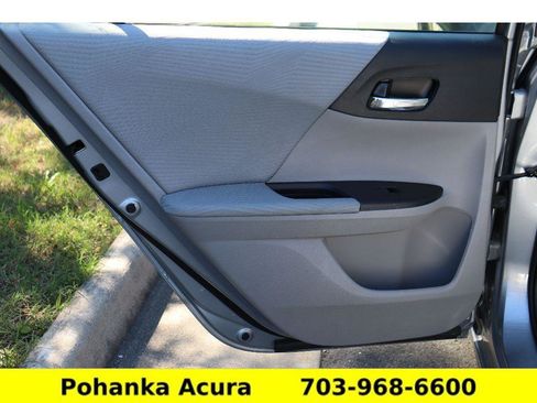 Used 2017 Honda Accord LX image 24