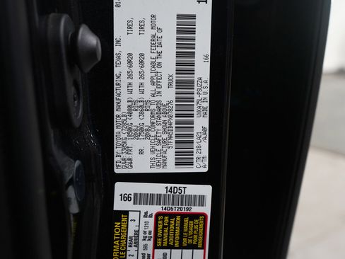 Used 2023 Toyota Tundra Platinum image 25