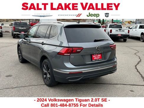 Used 2024 Volkswagen Tiguan SE image 4