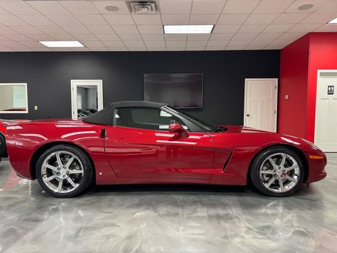 Used 2009 Chevrolet Corvette Convertible RWD image 25