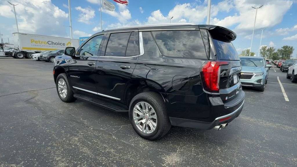 Used 2023 GMC Yukon Denali AWD/4WD image 6