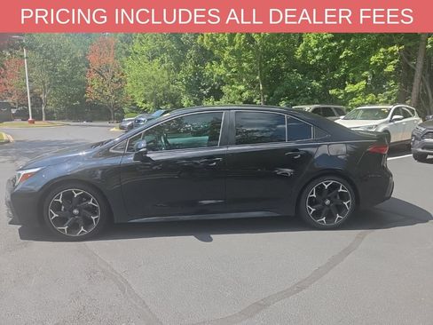 Used 2025 Toyota Corolla FX w/ Convenience Package FWD image 4