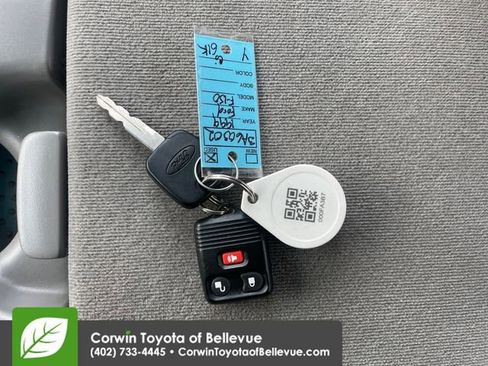 Used 1999 Ford F150 XLT image 15