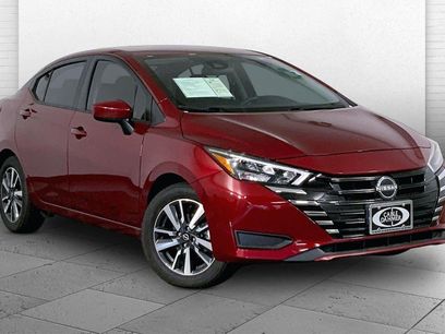 Used 2025 Nissan Versa SV w/ Trunk Package