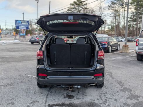 Used 2019 Kia Sorento S image 34