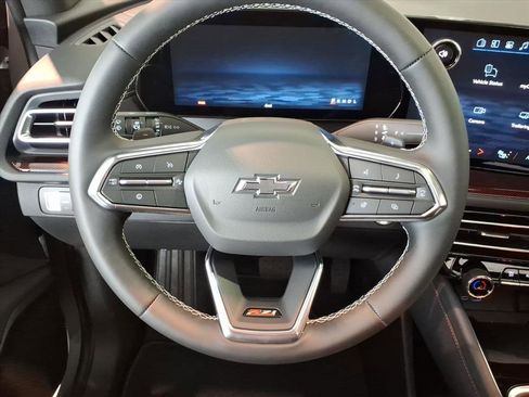 New 2026 Chevrolet Traverse Z71 w/ Driver Confidence Package image 14