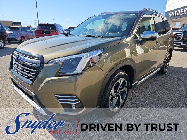 Used 2023 Subaru Forester Touring w/ Popular Package #2 AWD/4WD image 3