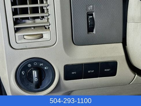 Used 2009 Ford Escape XLT AWD/4WD image 11