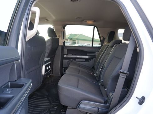 Used 2022 Ford Expedition XL AWD/4WD image 18
