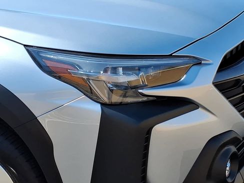 Certified 2025 Subaru Outback Premium w/ Popular Package #1A image 8