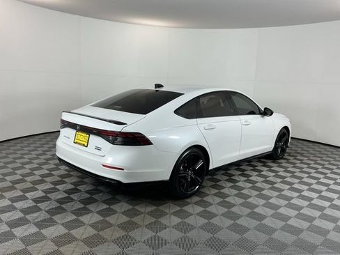 Used 2023 Honda Accord Sport image 5