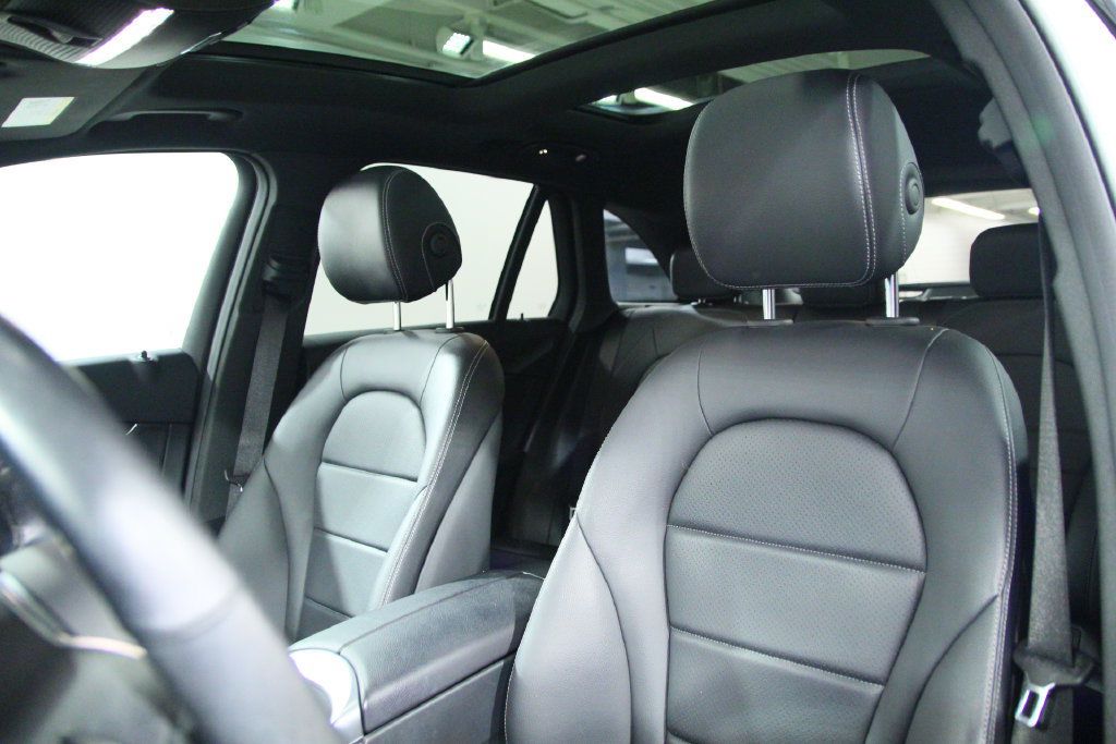 Certified 2022 Mercedes-Benz GLC 300 4MATIC image 7