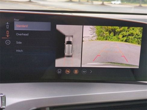 New 2026 Cadillac Vistiq Luxury image 15