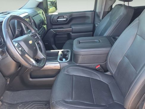 Used 2021 Chevrolet Silverado 2500 LTZ w/ LTZ Premium Package image 13