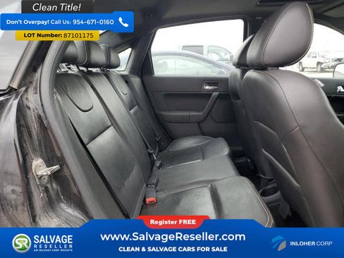 Used 2009 Ford Focus SEL image 13