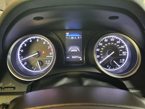 Used 2023 Toyota Camry LE FWD image 23