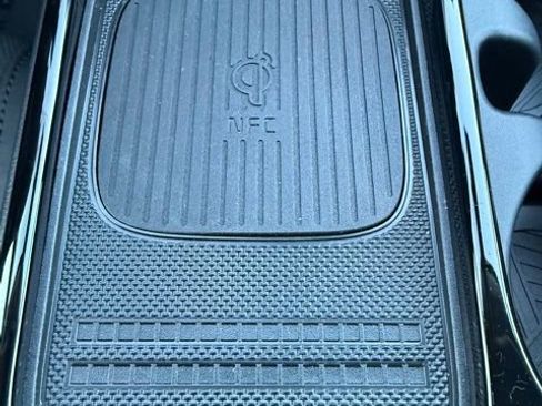 Used 2025 Hyundai Ioniq 5 SEL image 28