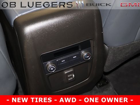 Certified 2022 Buick Enclave Essence w/ Experience Buick Package AWD/4WD image 13