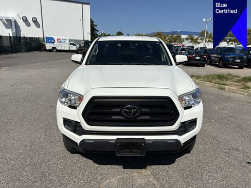Used 2022 Toyota Tacoma SR w/ SR Convenience Package RWD image 2