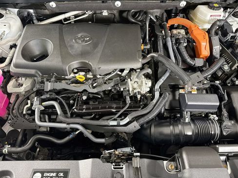 Certified 2022 Toyota RAV4 LE AWD/4WD image 31
