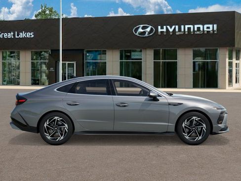 New 2026 Hyundai Sonata SEL image 7