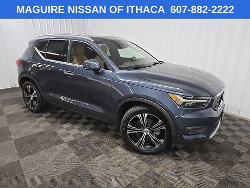 Used 2021 Volvo XC40 T5 Inscription w/ Climate Package AWD/4WD image 7