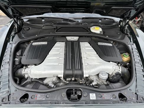 Used 2016 Bentley Continental GT image 31