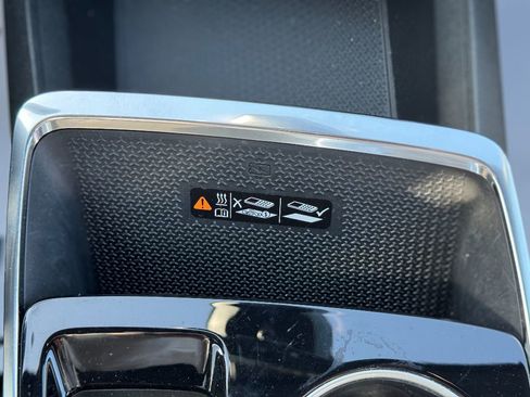 Used 2025 Chevrolet Equinox LT w/ Convenience Package II image 7